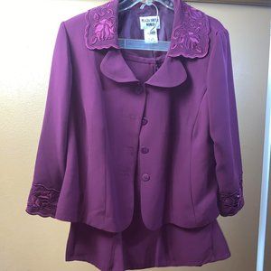 Purple Suit By Plaza South Woman